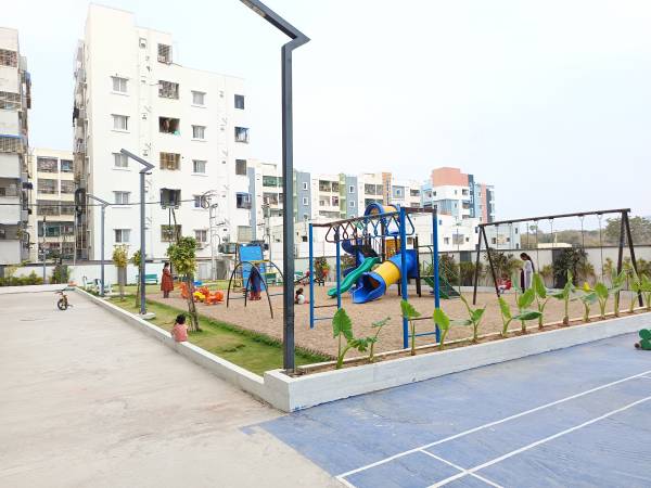  divine-county Children's play area