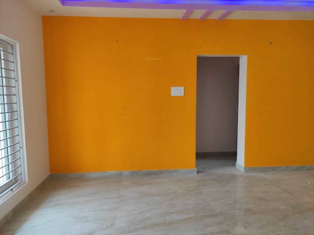  sai nila Living Area