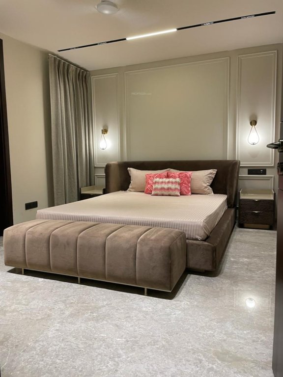  titanium floors 2 Bedroom