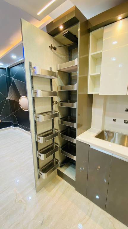 8 majestic homes Kitchen