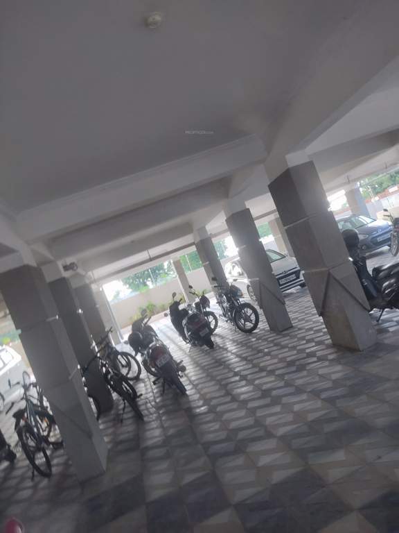  rng supra avenue Closed Car Parking