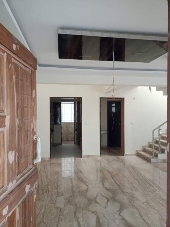  grand manor Living Area