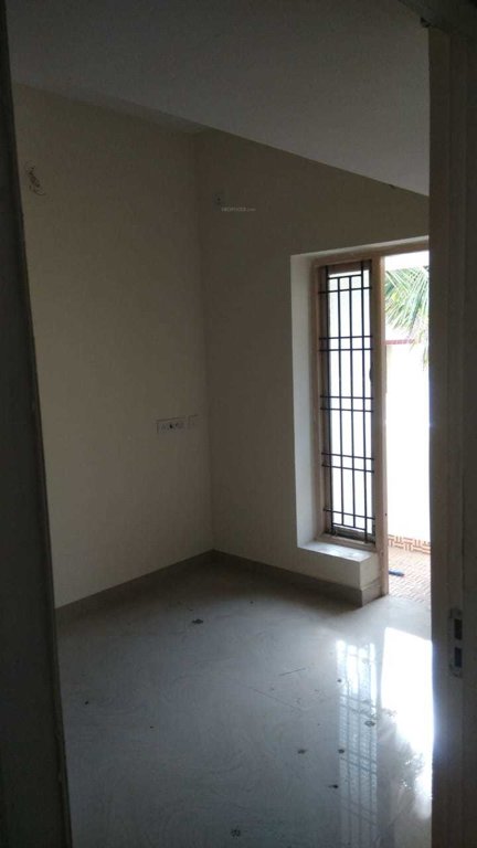  milestone Living Area