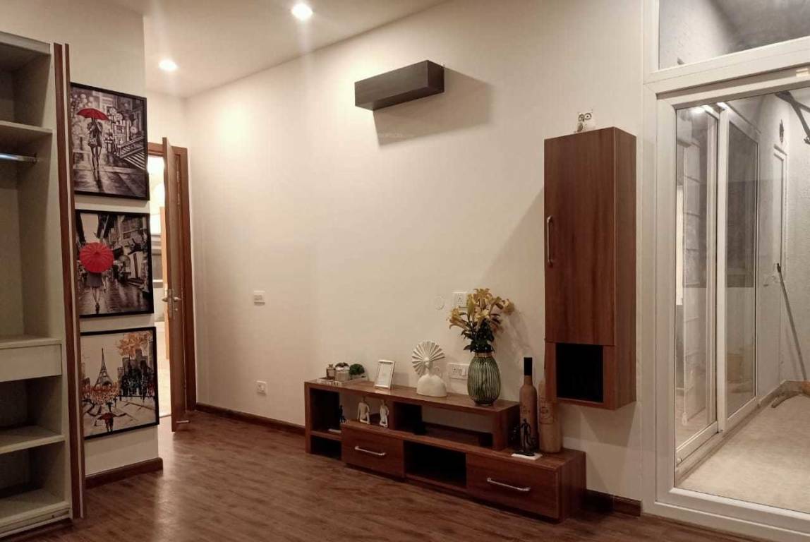  floors 3 Living Area