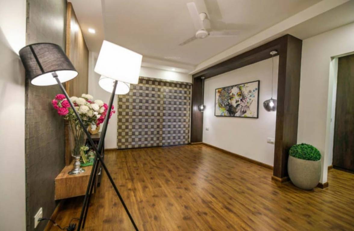  floors 3 Living Area