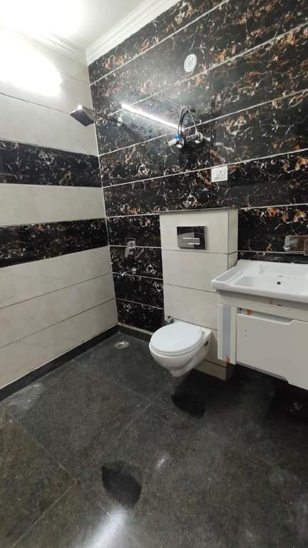  greens Bathroom