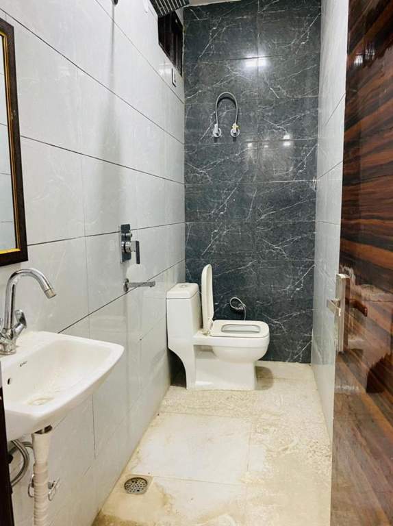  affordables and luxury homes Bathroom