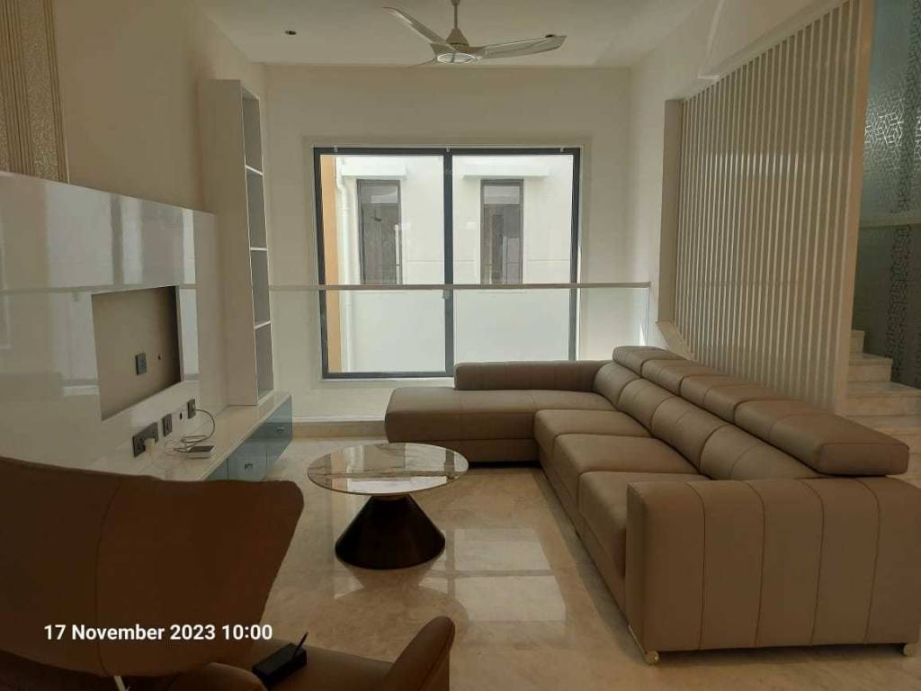  laxman county Living Area