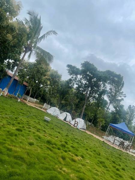  arinaa-country-farms Elevation