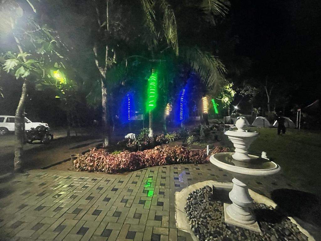  arinaa country farms Others