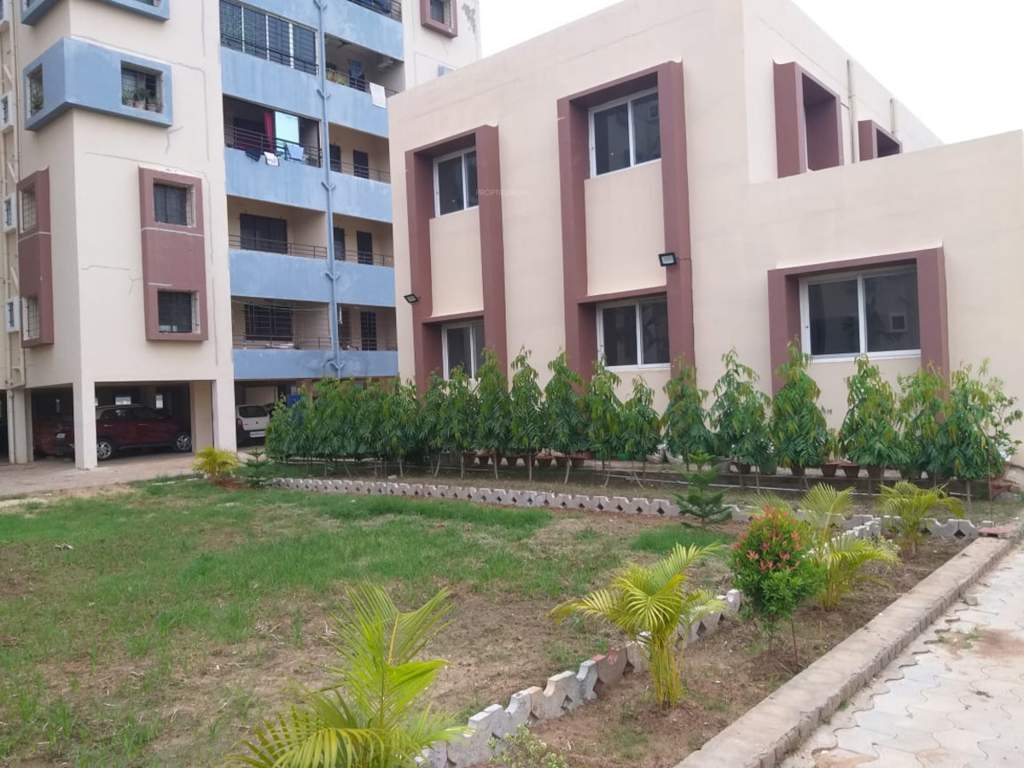 landmark Landscape Garden and Tree Planting