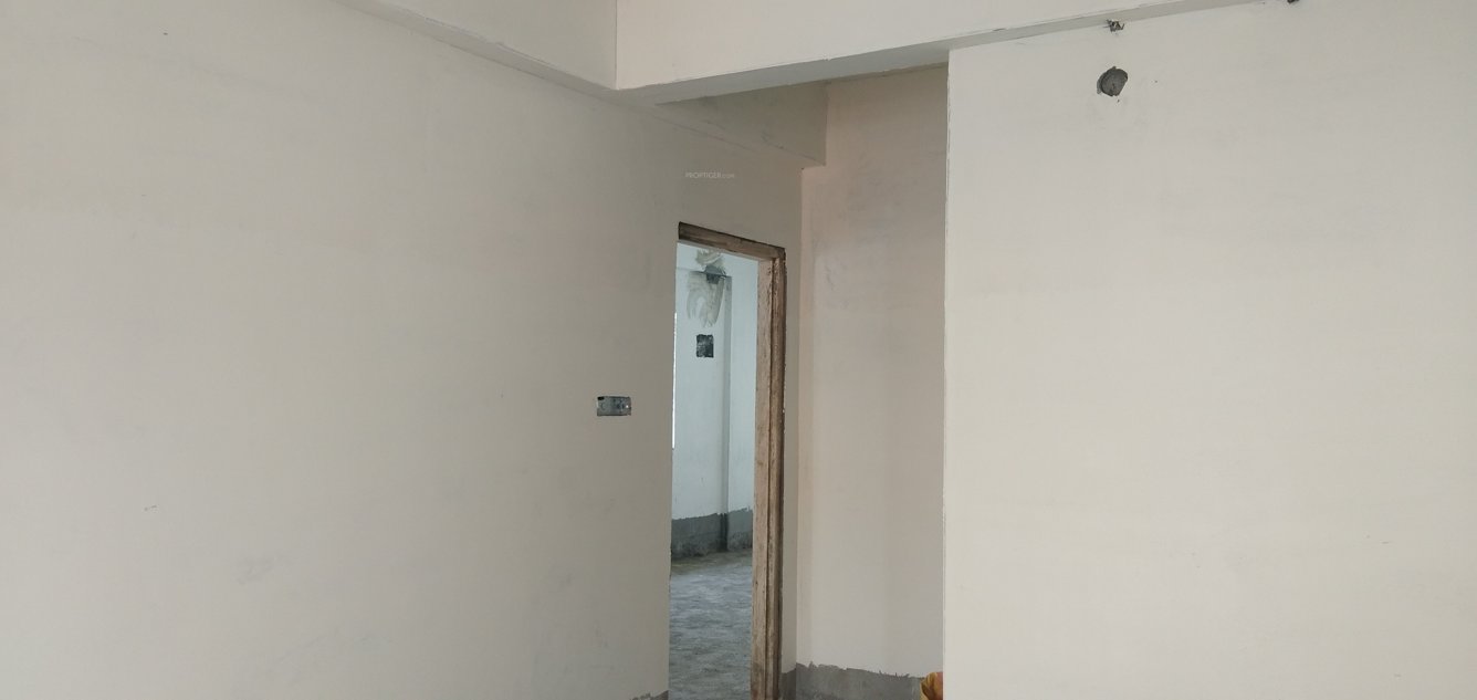  mbnr heights Living Area