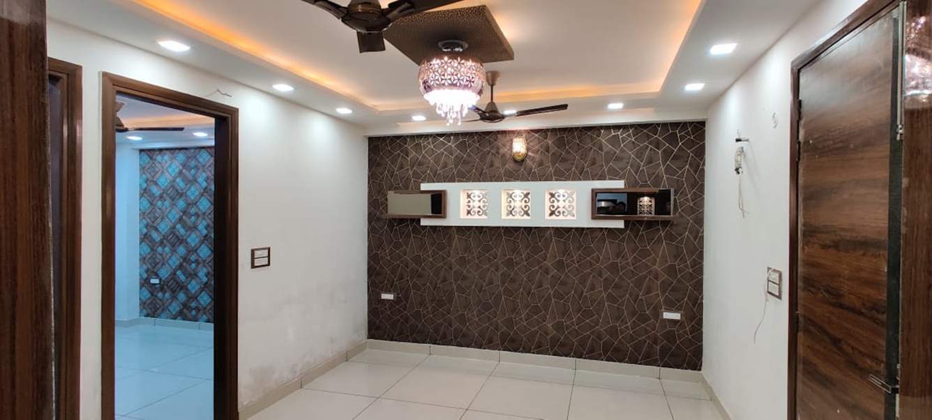  the luxuria Living Area