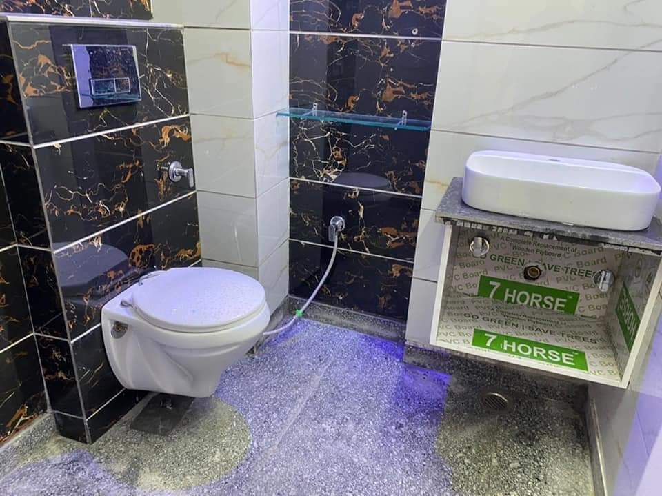  affordable housing Bathroom