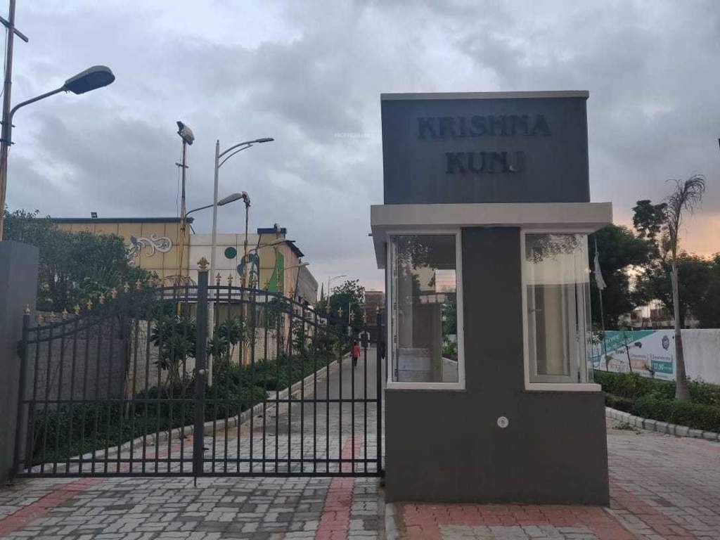  krishna kunj jumbo villa Entrance Gate Security Cabin