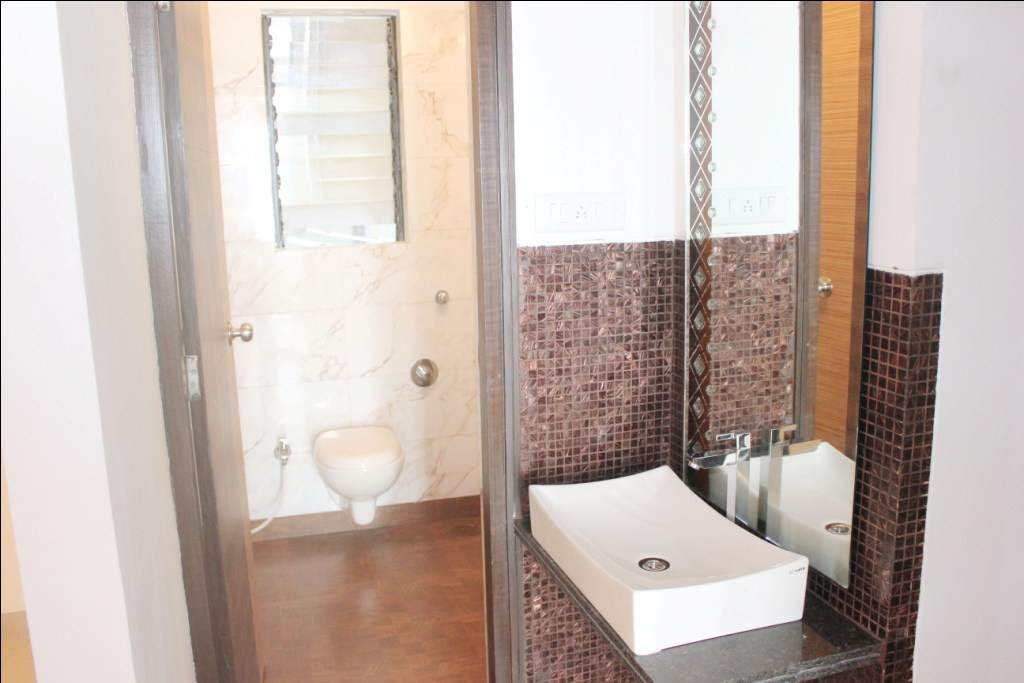  vedant millenia happiness phase ii wing b Bathroom