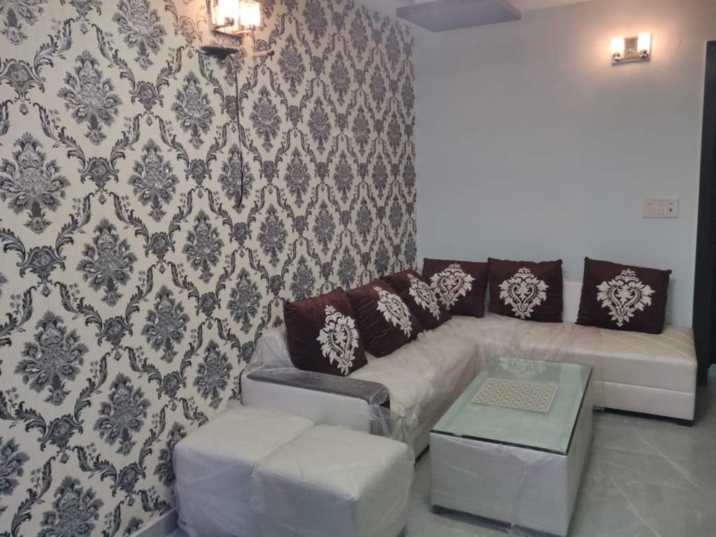  the crest Living Area