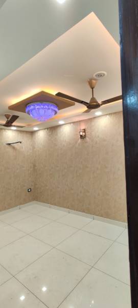 Living Area the-crest Living Area