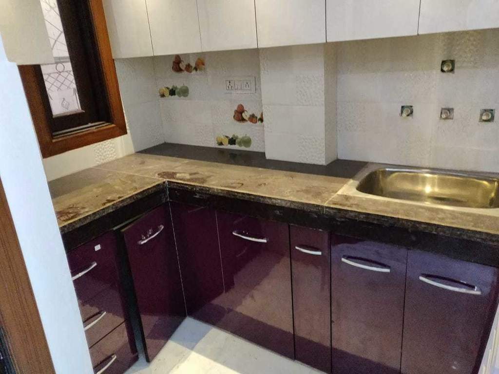  the residence Kitchen