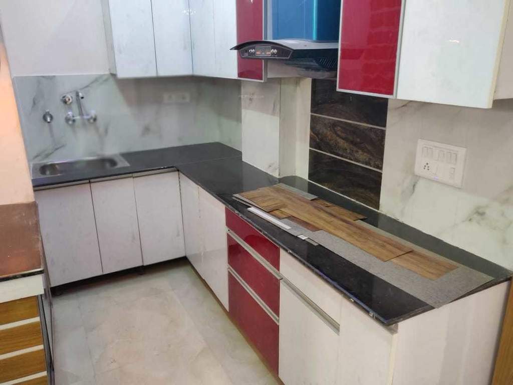  the residence Kitchen