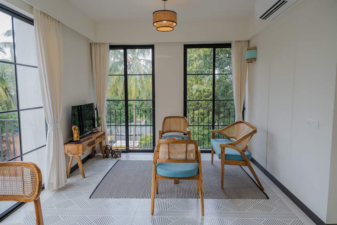  rio royale phase 1 Living Area