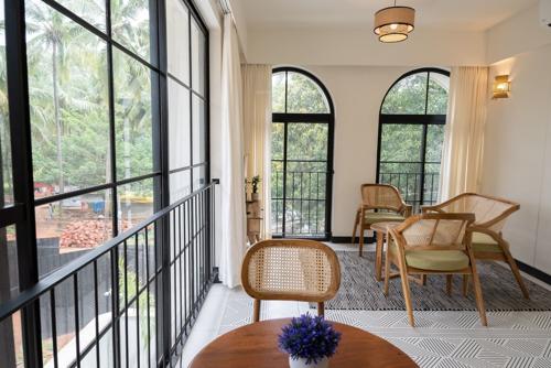  rio-royale-phase-1 Living Area