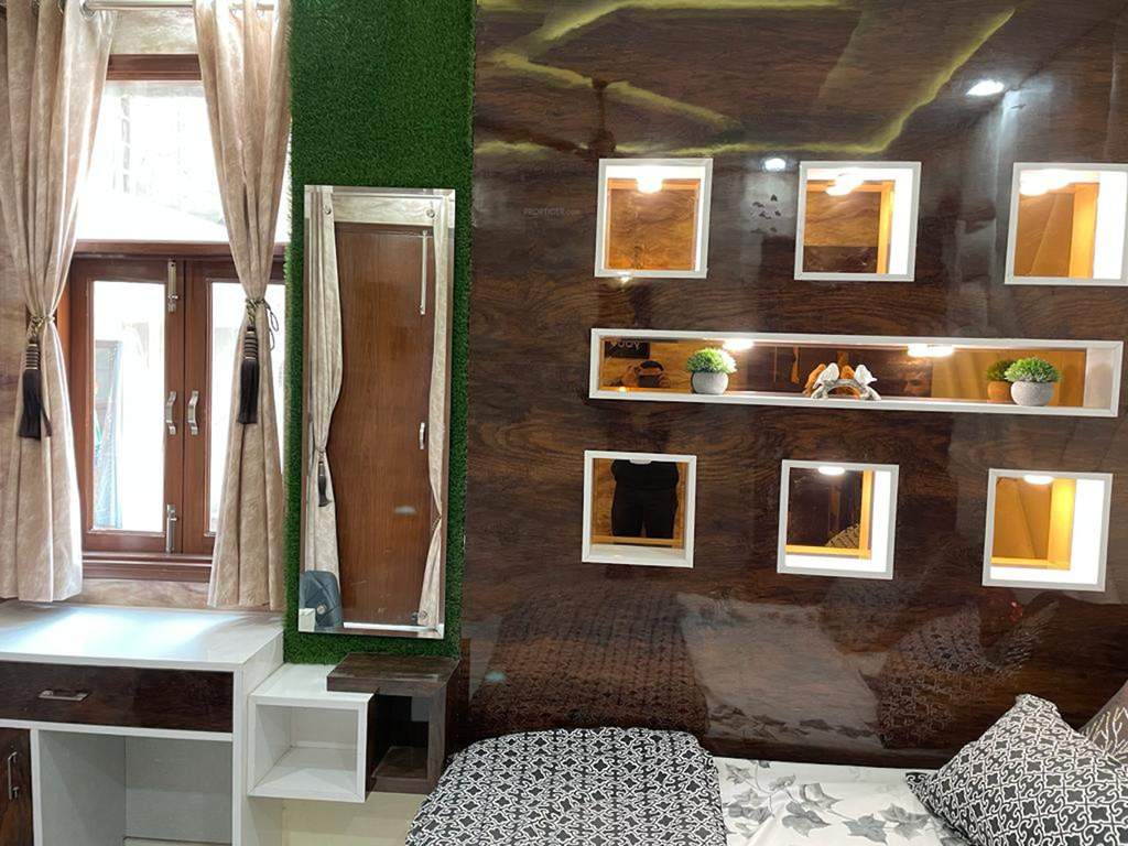 the royal residency Living Area