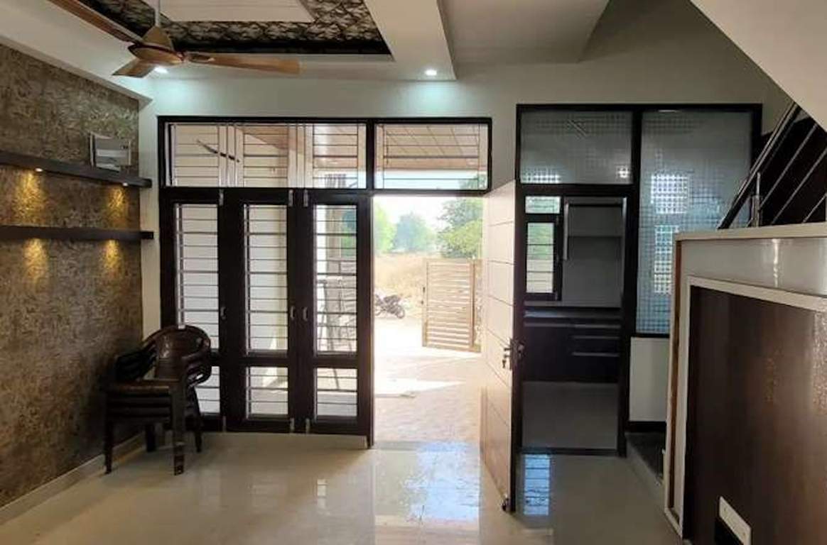  amrapali 3 bhk villa Living Area