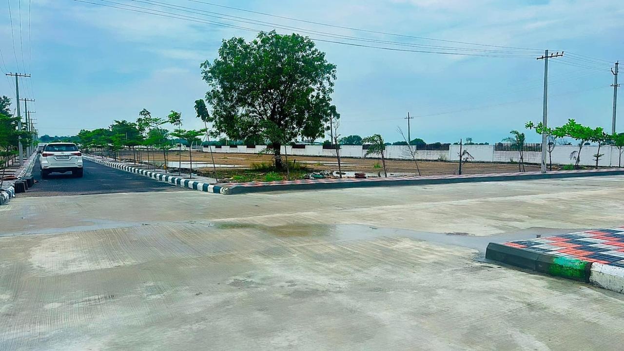  sukrithi subhaga Plot