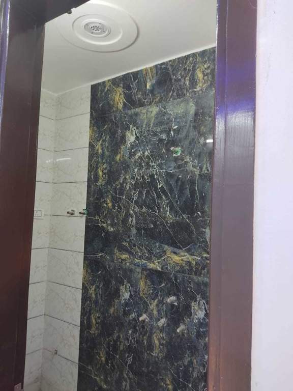  the boulevard Bathroom