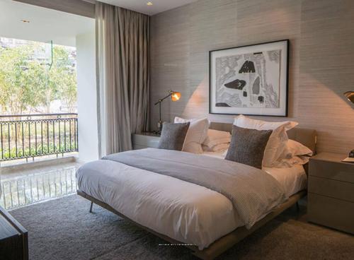  house-of-hiranandani-octavius Bedroom