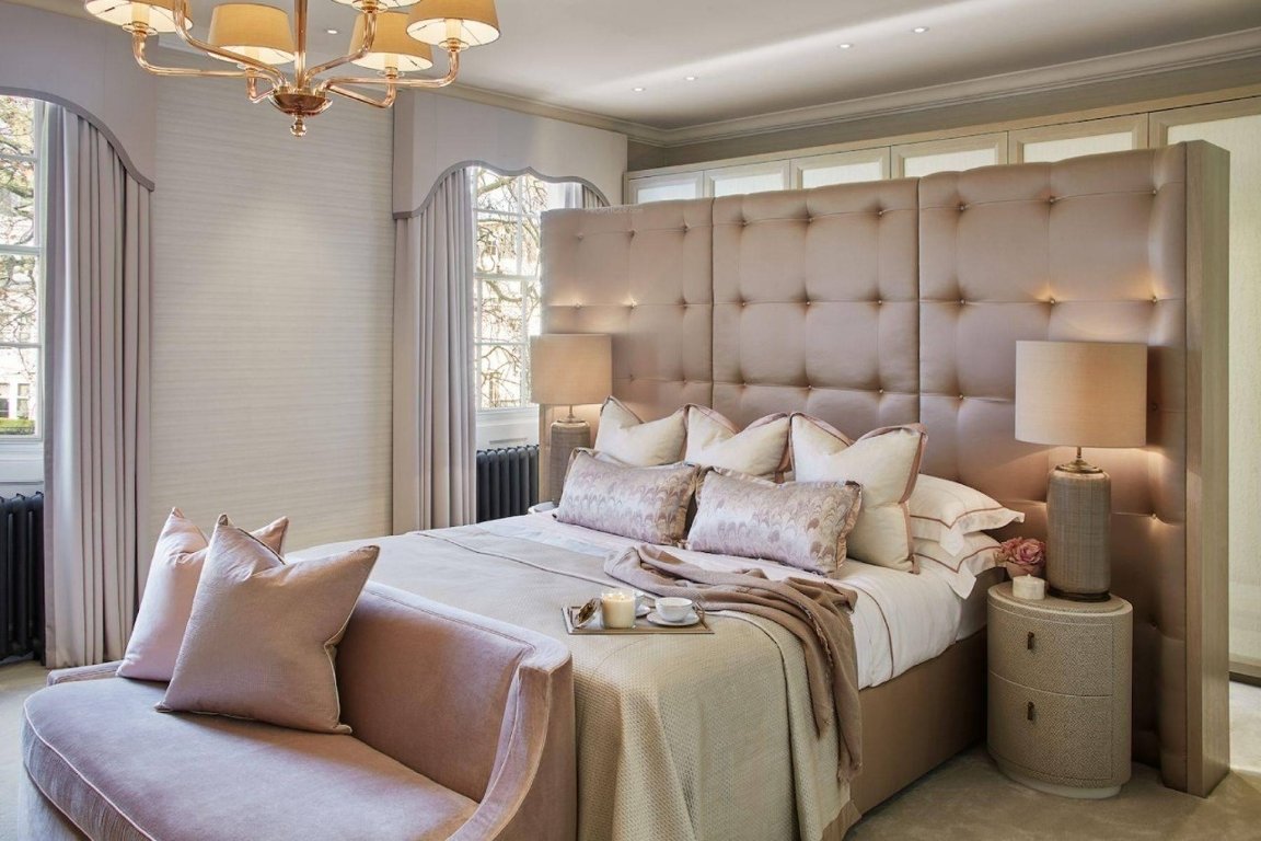  the luxury residency Bedroom