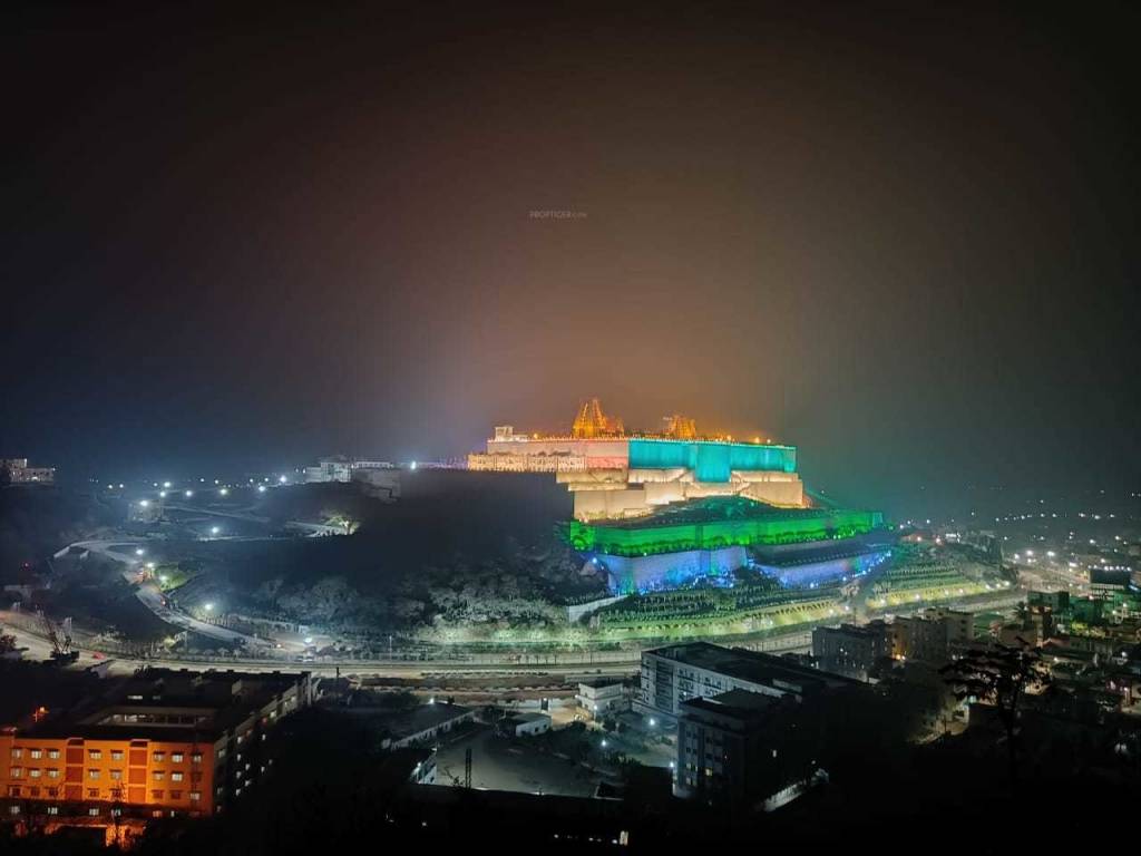  sri yadadri gardens Plot