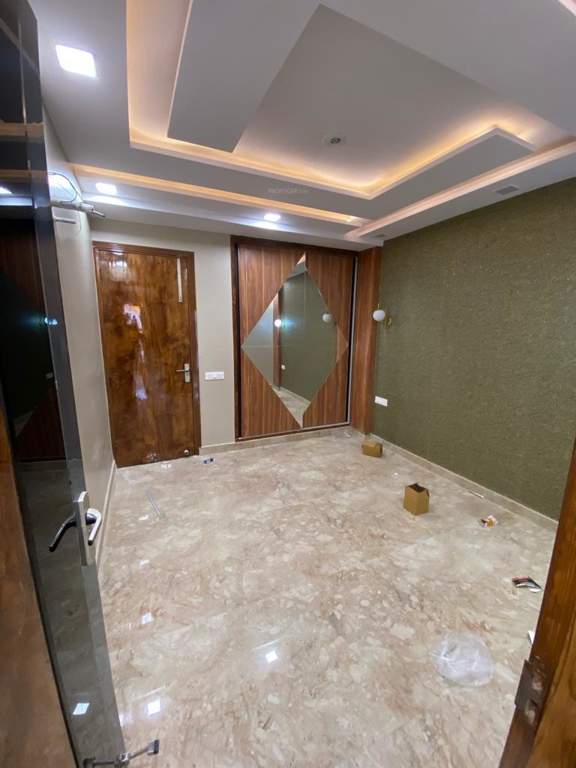  the estonia Living Area