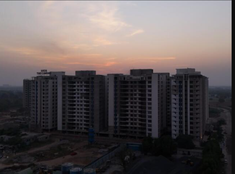  the canvas Construction Status Apr 25