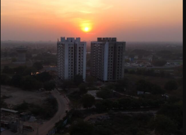  the-canvas Construction Status Apr-25