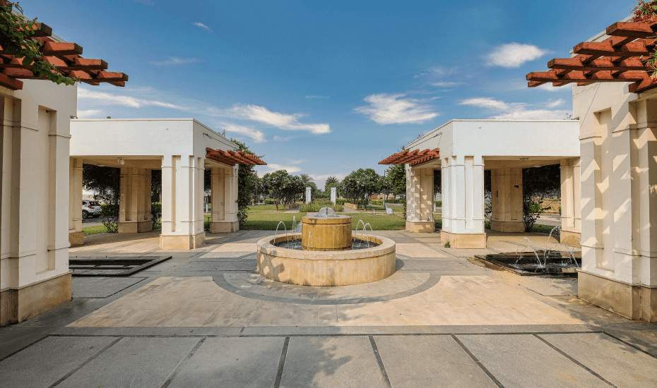 independent floors at dlf alameda Aggregate area of recreational Open Space