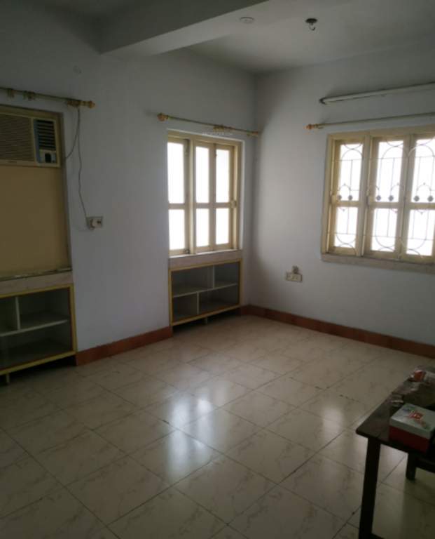  19 n naktal road Living Area