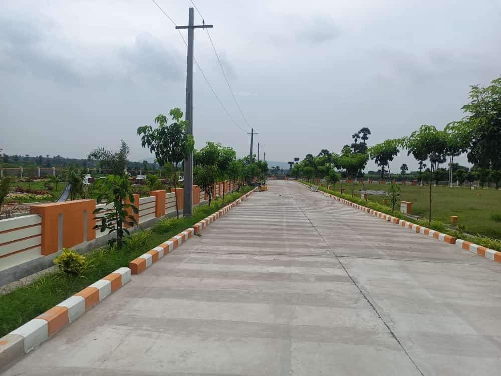  grand golagam Internal Roads & Footpaths