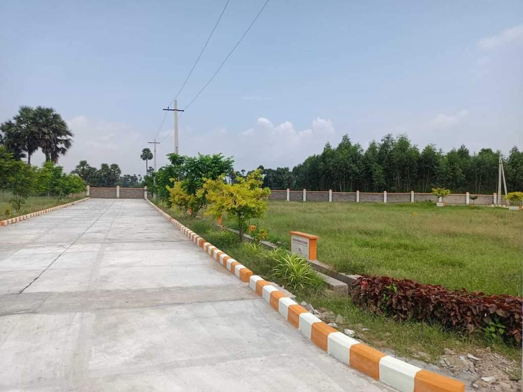 grand golagam Plot