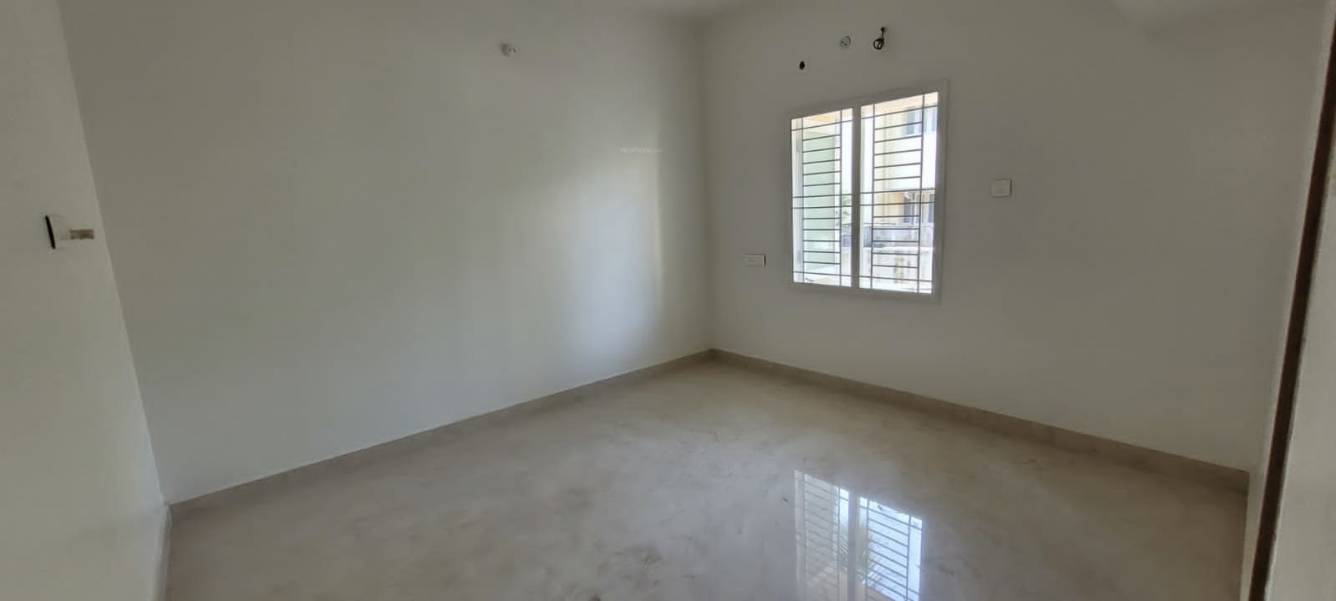  mc joel flats Living Area