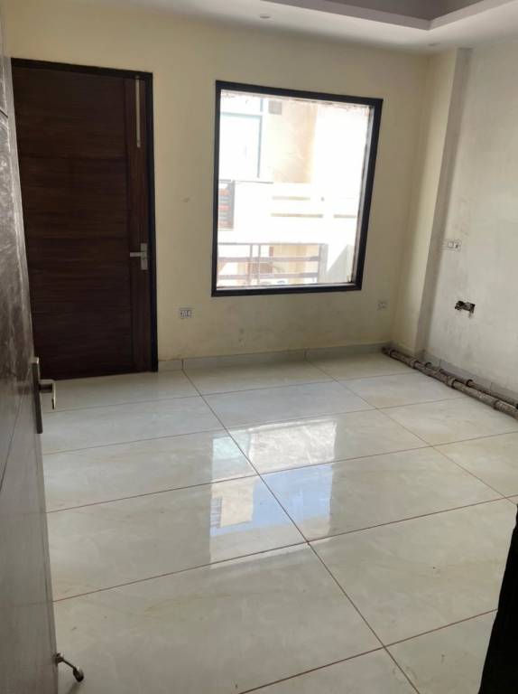  luxury floor 45 Living Area