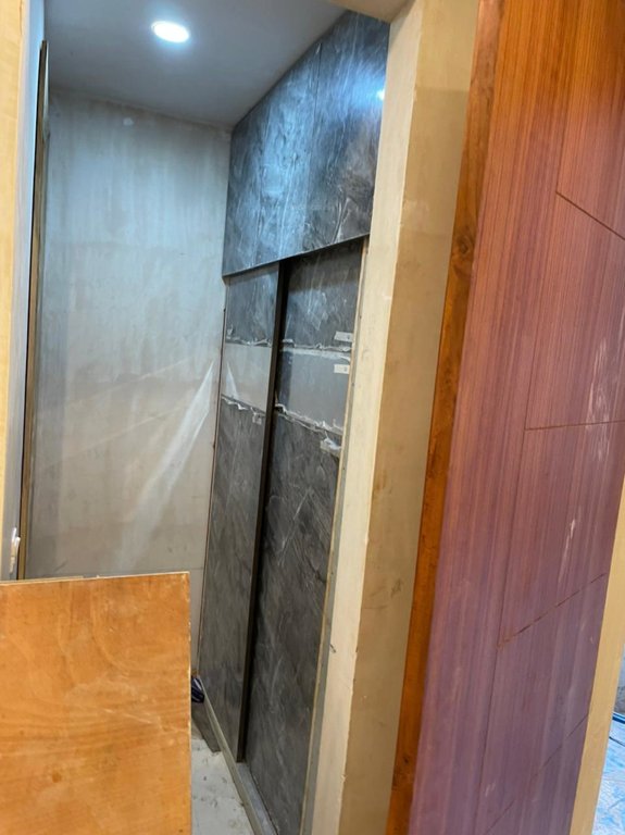  modern floor 48 Lift(s)