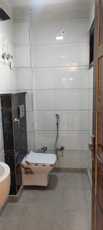  khatushyam regency inn Bathroom