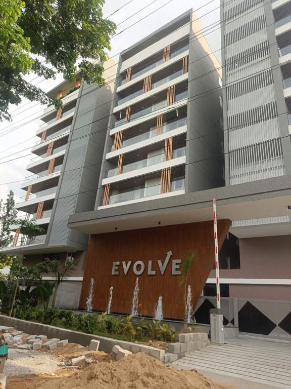  evolve E11 Evolve Construction Status July 24