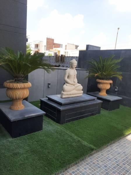  super-luxury-4-bhk-builder-floor Temple