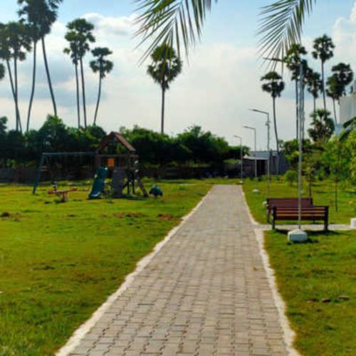  poonamallee-farms-phase-ii Children's play area