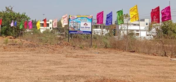  srihari-nivasam Plot
