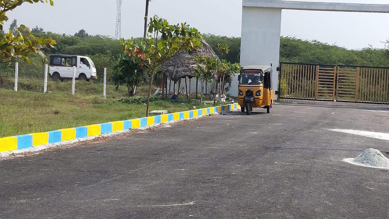  ponneri gomathi amman nagar Plot