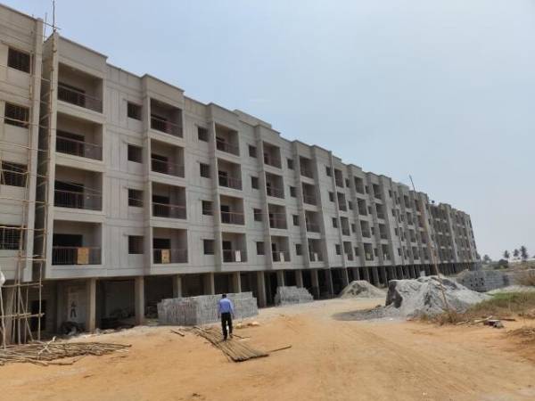 constructionStatus of DS Max Spoorthi